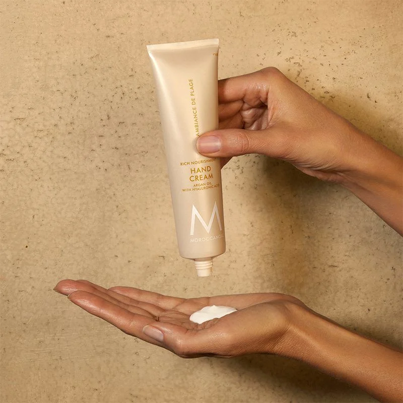05_hand_cream_ambiance_071_square.webp