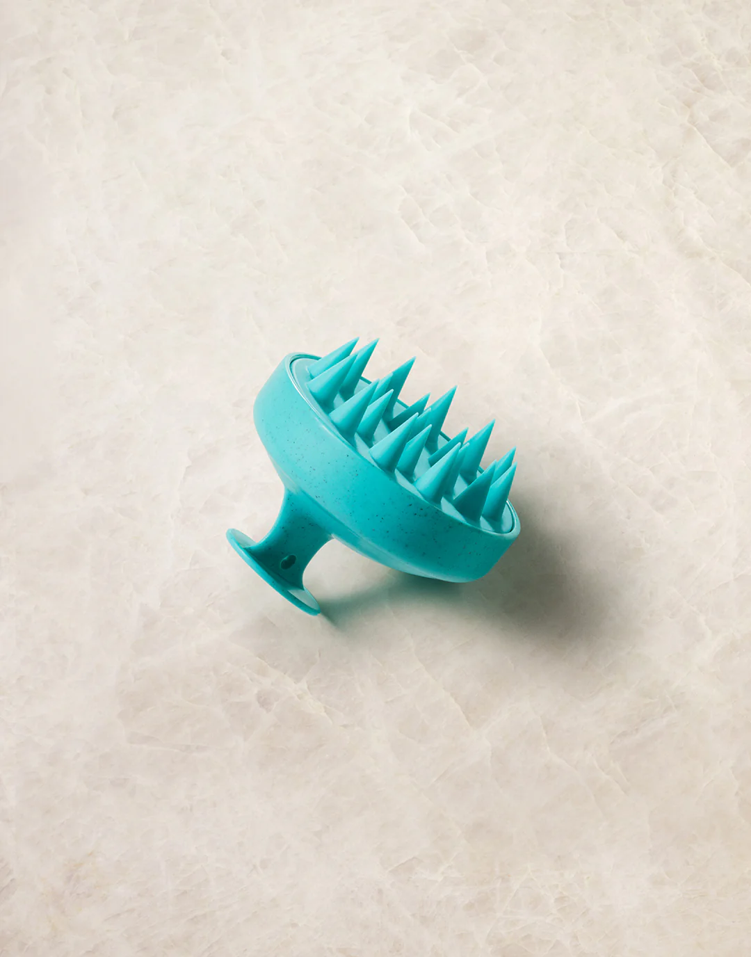 D3271-MO.Com_Packshot_Scalp-Collection_TOOL_SCALP_BRUSH.webp