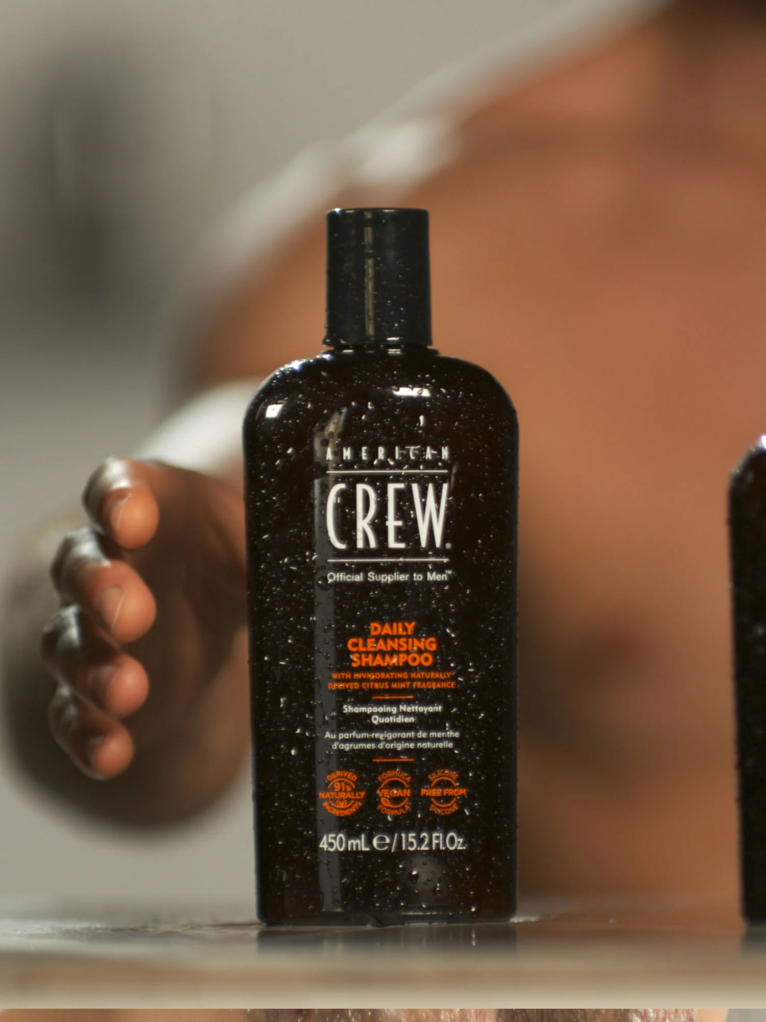 Daily-Cleanse-Shampoo-Environment.webp
