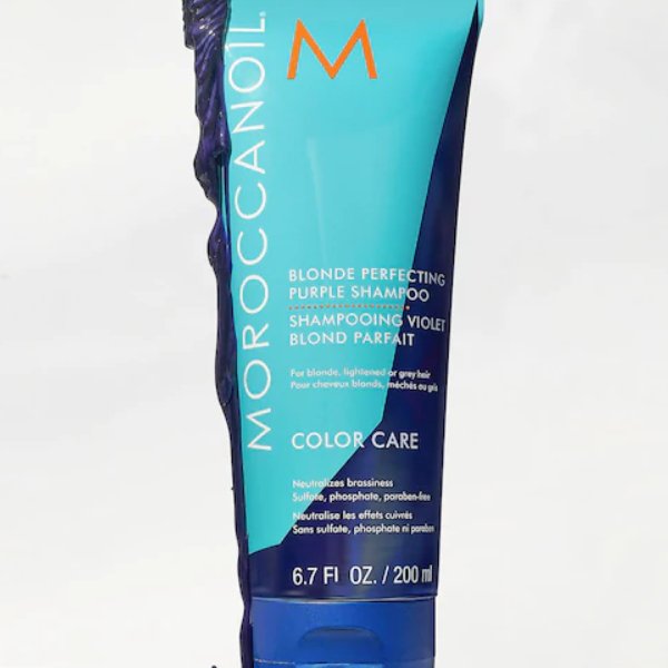 MOROCCANOIL-BLONDE-PERFECTING-PURPLE-SHAMPOO-03.jpg