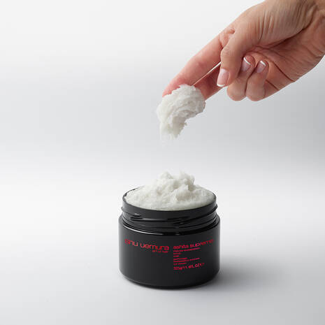 shu-uemura-art-of-hair-ashita-supreme-lifestyle-scrub-1.jpg